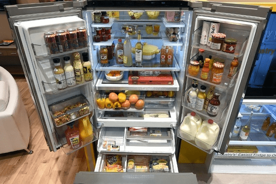 Внешний вид умного холодильника Whirlpool